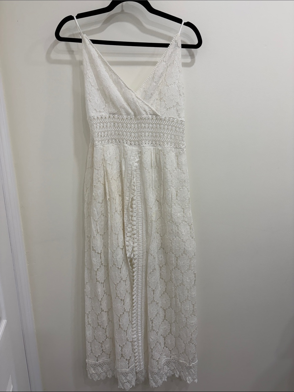 Delicate Lace Maxi Dress - White